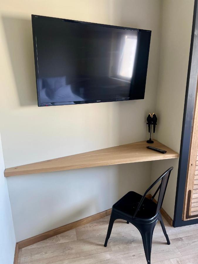 Le Loft Manhattan, En Centre Ville, Proche Sainte Bernadette Avec Parking, Primo C0Nciergerie 느베르 외부 사진